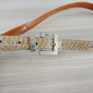 VINTAGE Real Snakeskin Leather Belt Women XS Tan Quiet Luxury Skinny MAGID